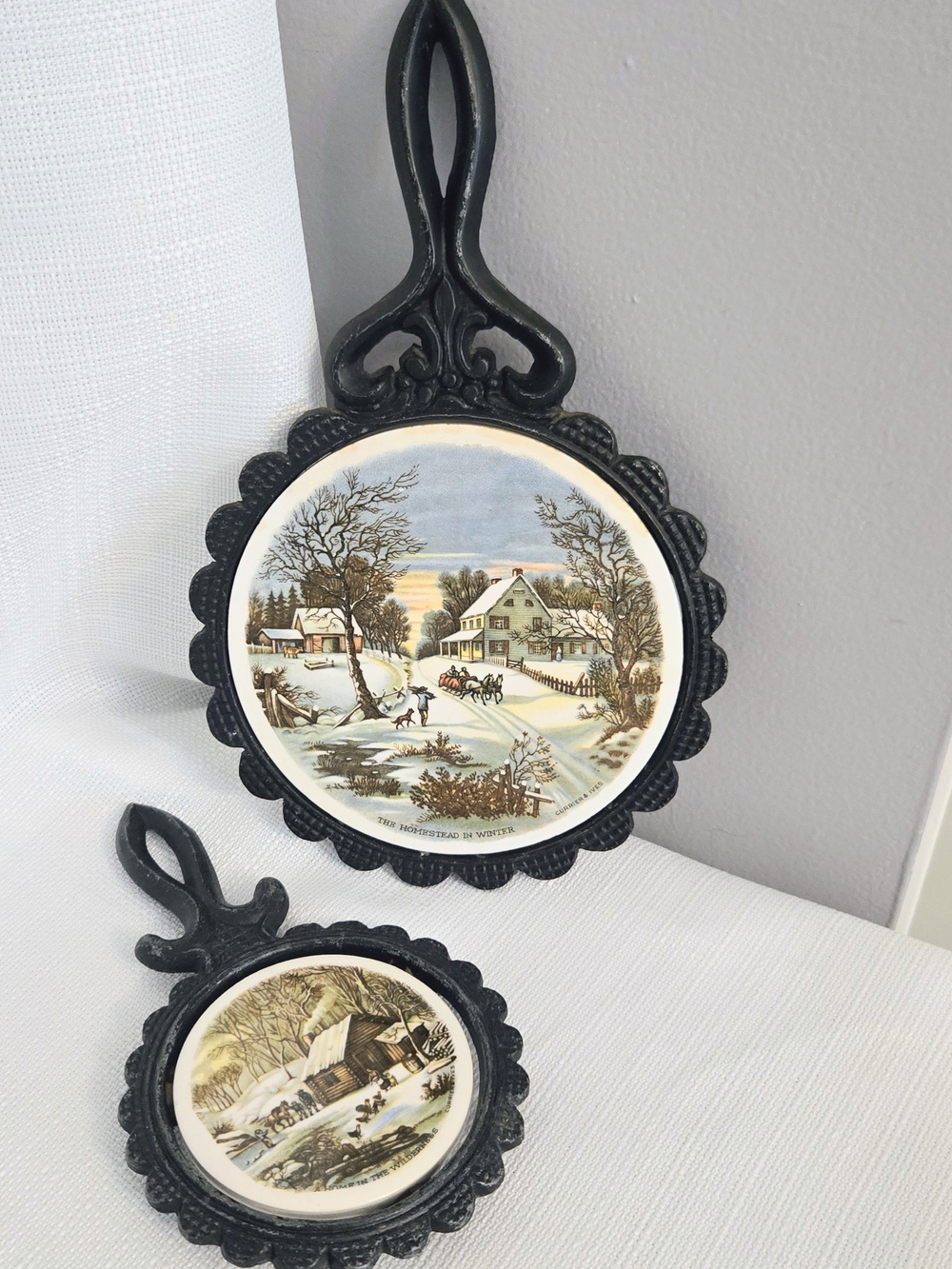 Vtg Currier & Ives Cast Iron Tile Trivet Set The Farmers Home & Homestead Winter